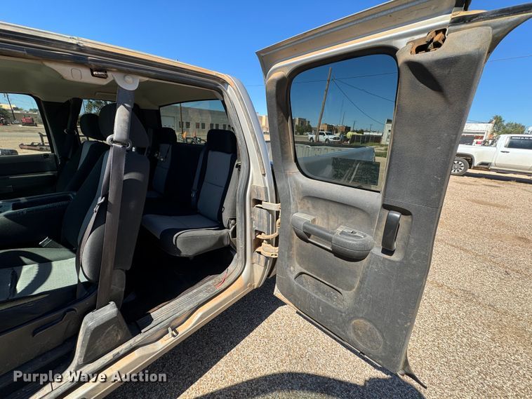 image for item DK2554 2009 Chevrolet Silverado 1500  Ext. Cab pickup truck