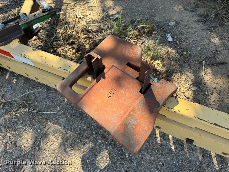 image for item DK2555 Road Groom MFG RG11.0W  moldboard