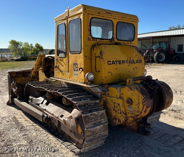 image for item DK2563 Caterpillar D6C  dozer