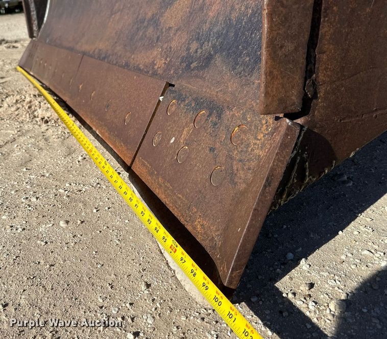 image for item DK2563 Caterpillar D6C  dozer