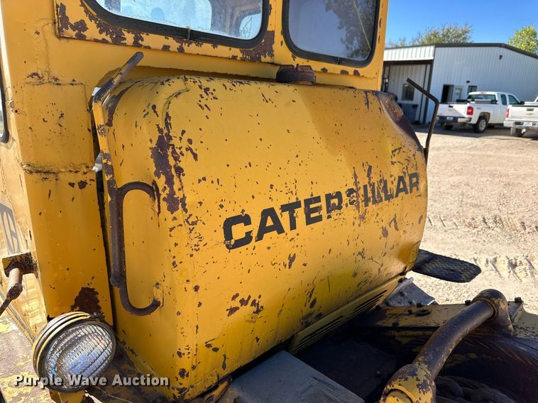 image for item DK2563 Caterpillar D6C  dozer