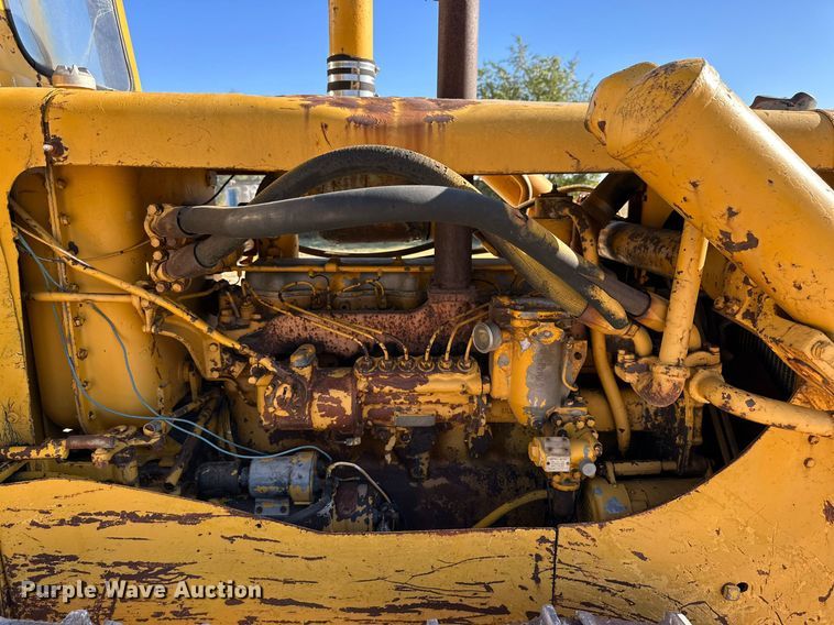 image for item DK2563 Caterpillar D6C  dozer
