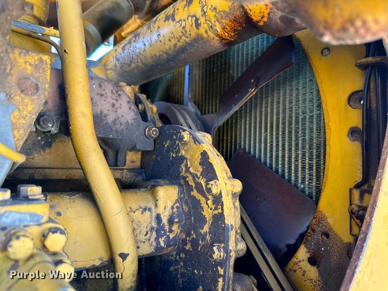 image for item DK2563 Caterpillar D6C  dozer