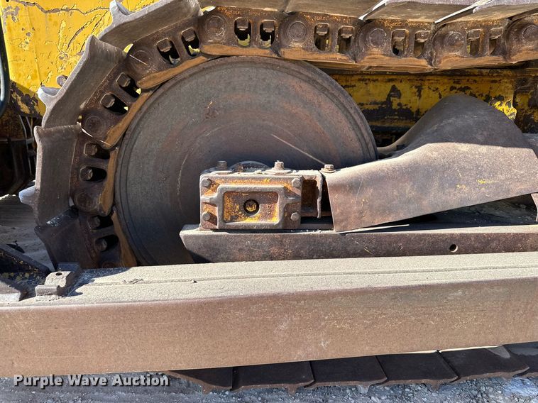 image for item DK2563 Caterpillar D6C  dozer