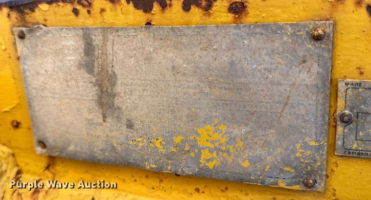 image for item DK2563 Caterpillar D6C  dozer