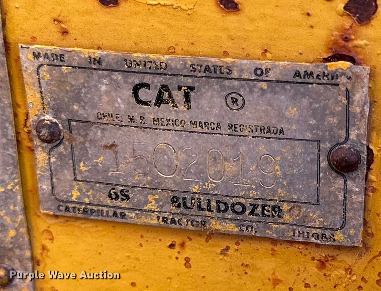 image for item DK2563 Caterpillar D6C  dozer