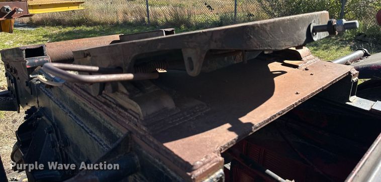 image for item DK2565 1980 Mack  winch truck