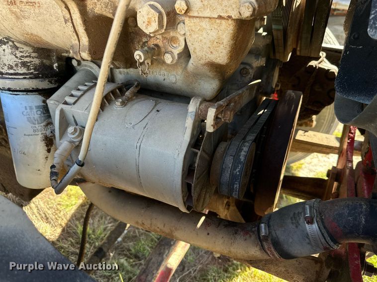 image for item DK2565 1980 Mack  winch truck