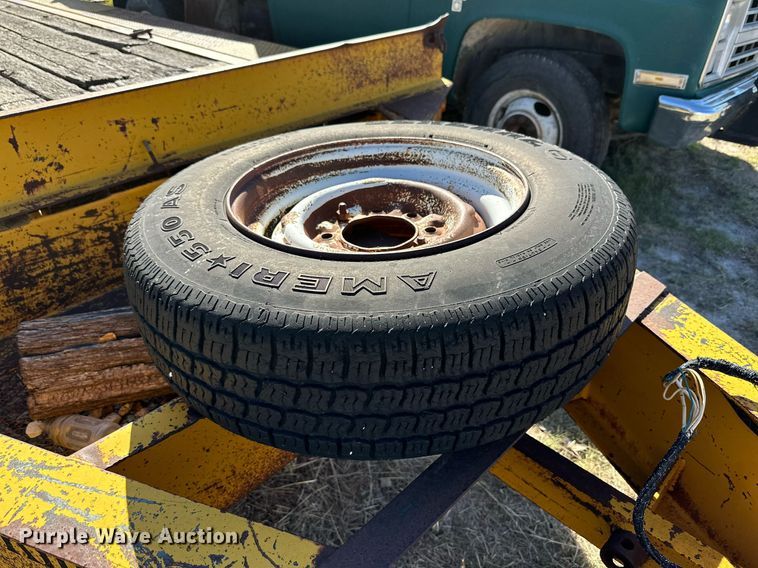 image for item DK2567 1985 Hillsboro  equipment trailer