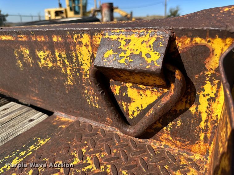 image for item DK2567 1985 Hillsboro  equipment trailer