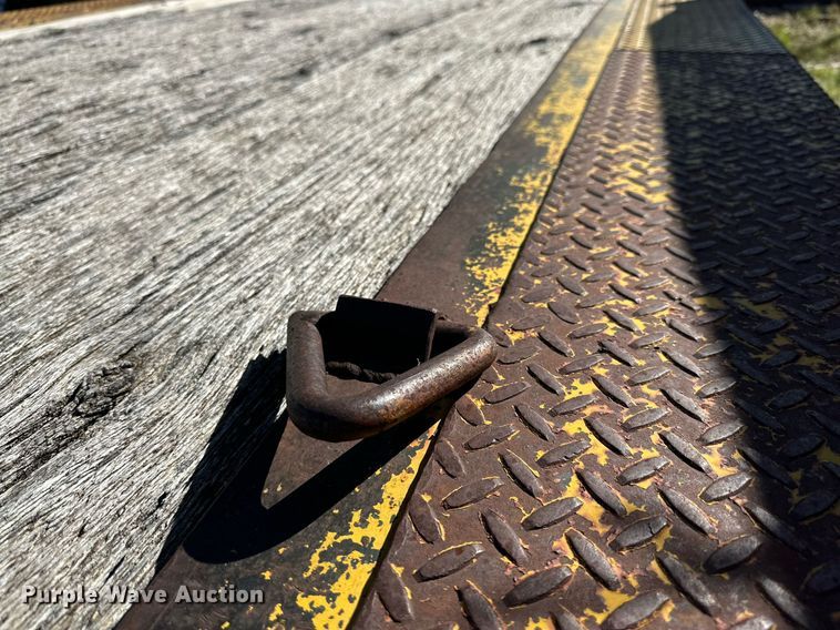 image for item DK2567 1985 Hillsboro  equipment trailer