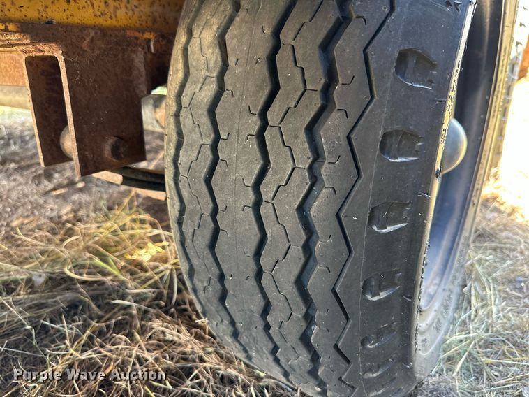 image for item DK2567 1985 Hillsboro  equipment trailer