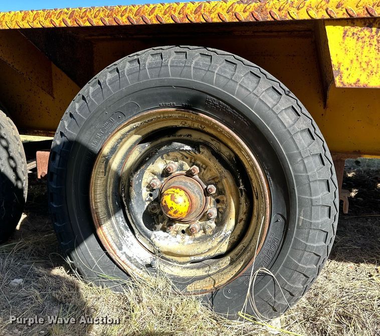 image for item DK2567 1985 Hillsboro  equipment trailer