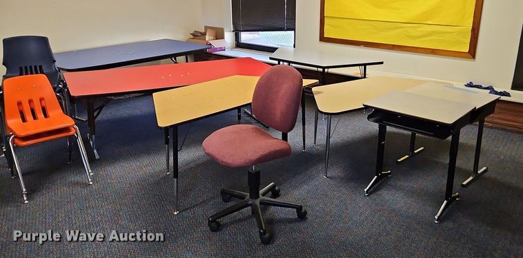 image for item DN7004 Furniture