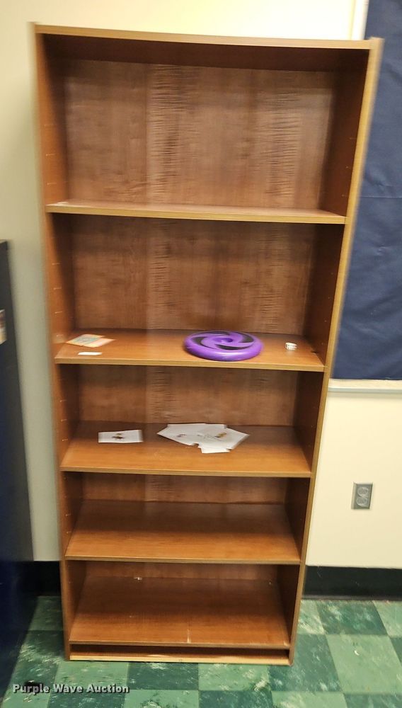 image for item DN7005 Office Furniture