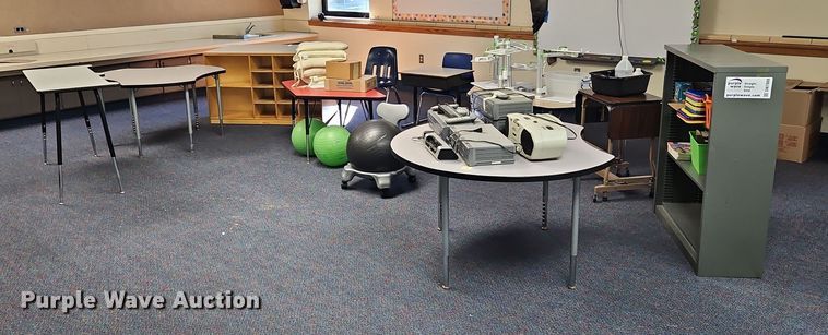 image for item DN7008 Furniture