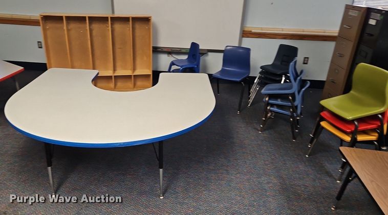 image for item DN7010 Furniture