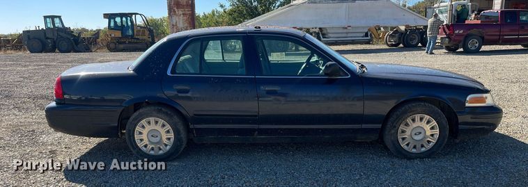 image for item DP2109 2003 Ford Crown Victoria  Police Interceptor