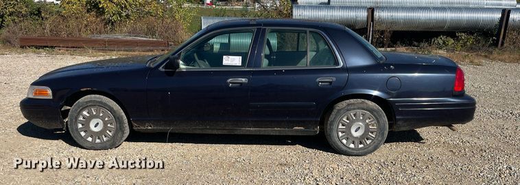 image for item DP2109 2003 Ford Crown Victoria  Police Interceptor