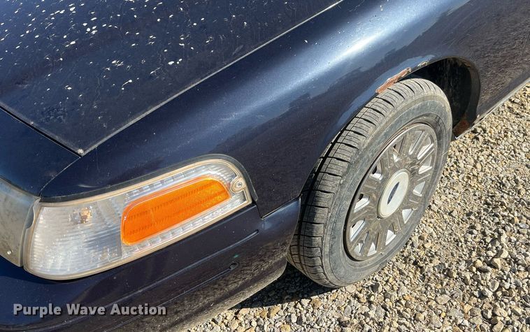 image for item DP2109 2003 Ford Crown Victoria  Police Interceptor