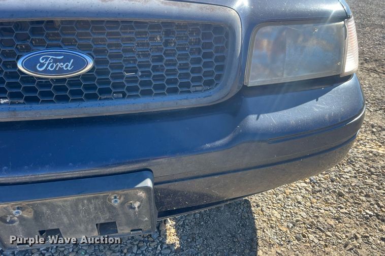 image for item DP2109 2003 Ford Crown Victoria  Police Interceptor