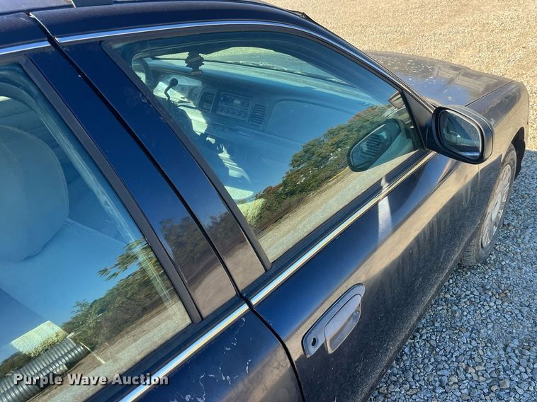 image for item DP2109 2003 Ford Crown Victoria  Police Interceptor