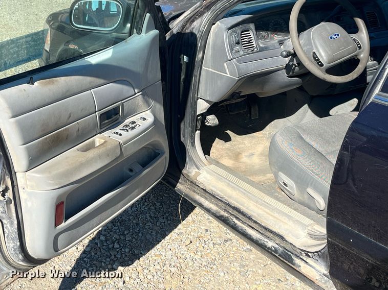 image for item DP2109 2003 Ford Crown Victoria  Police Interceptor
