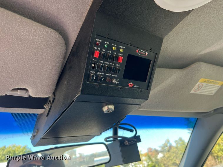 image for item DP2109 2003 Ford Crown Victoria  Police Interceptor