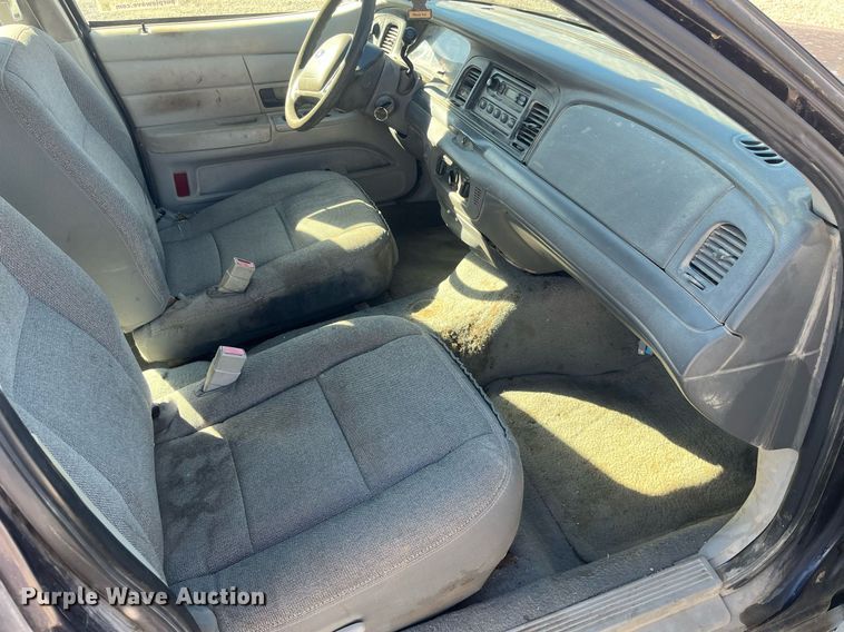 image for item DP2109 2003 Ford Crown Victoria  Police Interceptor
