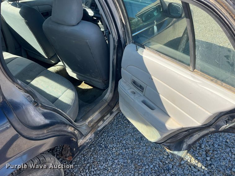 image for item DP2109 2003 Ford Crown Victoria  Police Interceptor