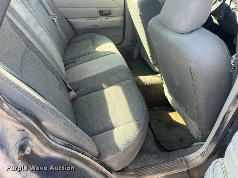 image for item DP2109 2003 Ford Crown Victoria  Police Interceptor