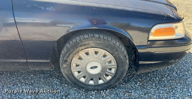 image for item DP2109 2003 Ford Crown Victoria  Police Interceptor