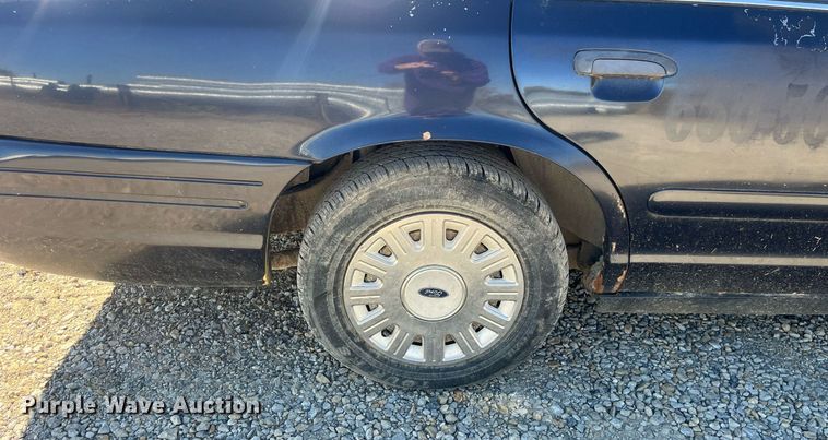 image for item DP2109 2003 Ford Crown Victoria  Police Interceptor