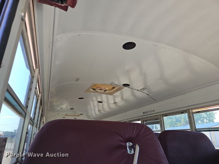 image for item DP2444 2000 Blue Bird TC2000  school bus