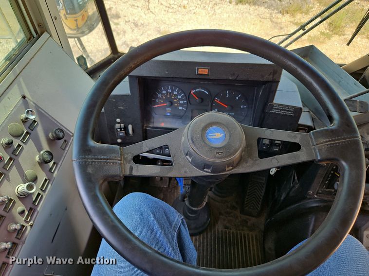 image for item DP2444 2000 Blue Bird TC2000  school bus