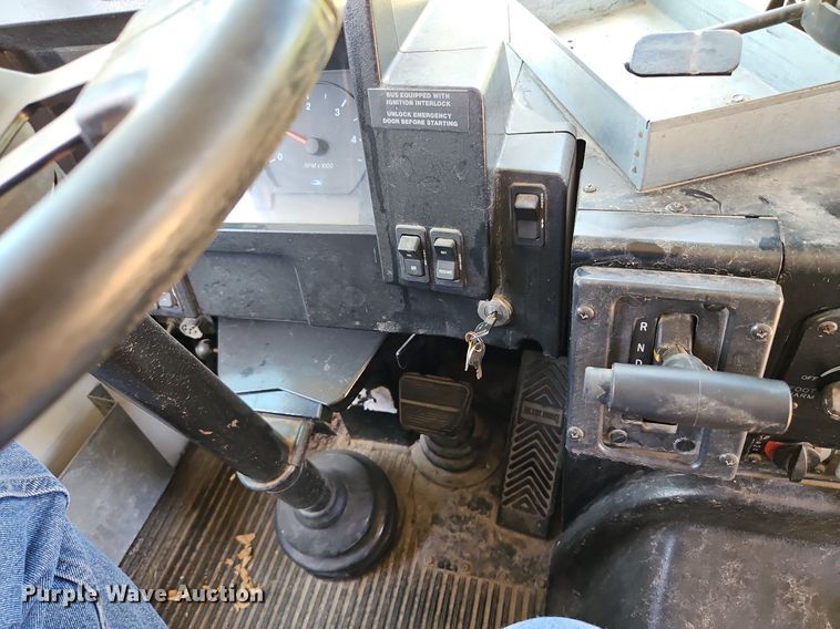 image for item DP2444 2000 Blue Bird TC2000  school bus