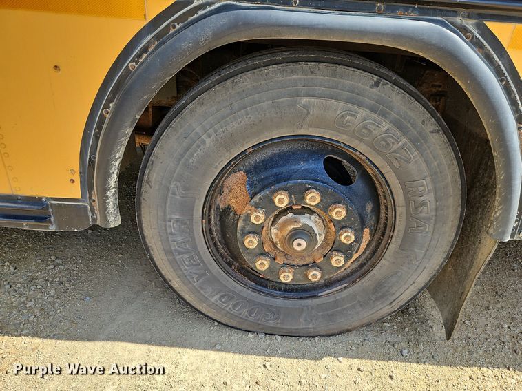 image for item DP2444 2000 Blue Bird TC2000  school bus