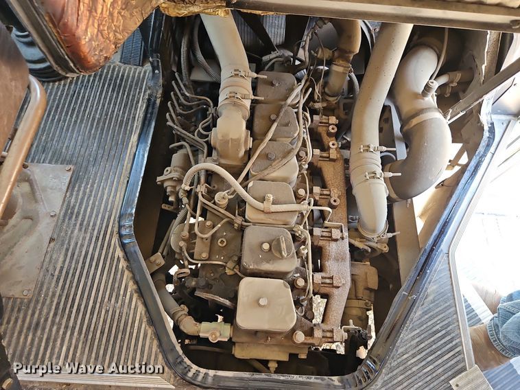 image for item DP2445 1993 Blue Bird TC2000  school bus