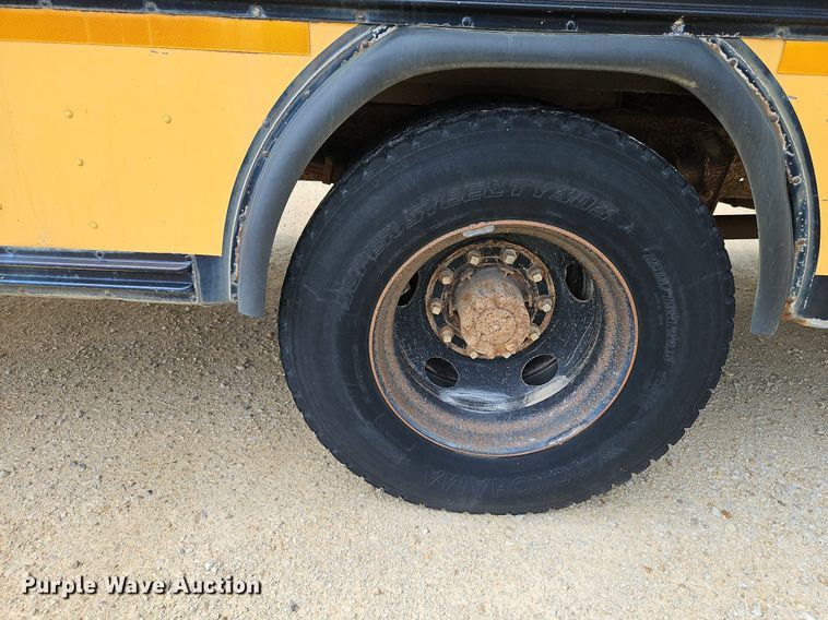 image for item DP2445 1993 Blue Bird TC2000  school bus