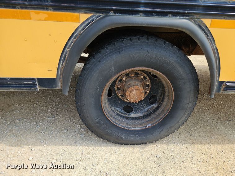 image for item DP2445 1993 Blue Bird TC2000  school bus