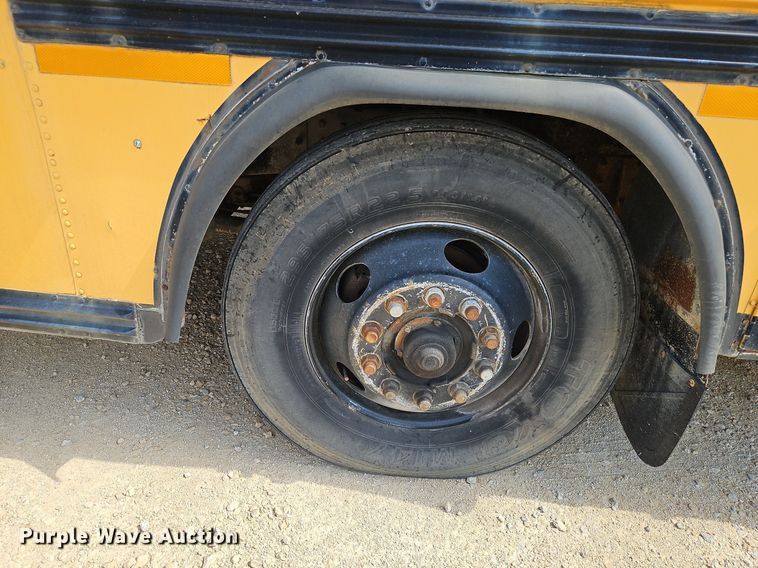 image for item DP2445 1993 Blue Bird TC2000  school bus