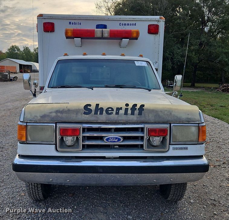 image for item DP2448 1991 Ford F350 XL  ambulance