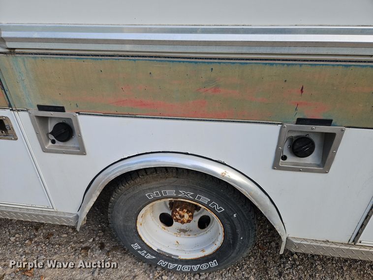 image for item DP2448 1991 Ford F350 XL  ambulance