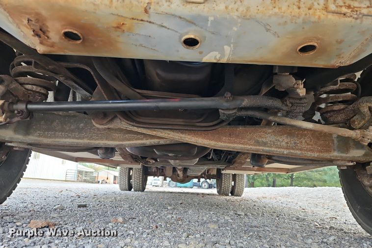 image for item DP2448 1991 Ford F350 XL  ambulance