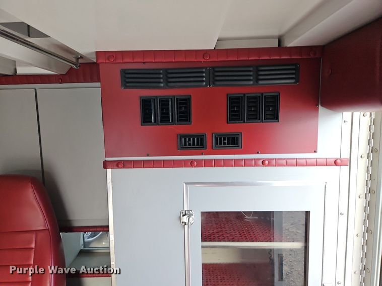 image for item DP2448 1991 Ford F350 XL  ambulance