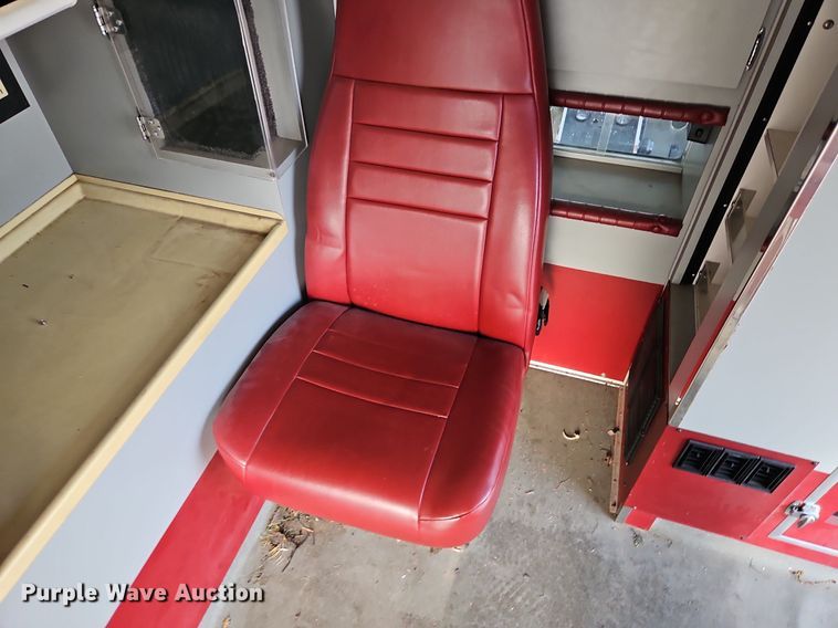 image for item DP2448 1991 Ford F350 XL  ambulance