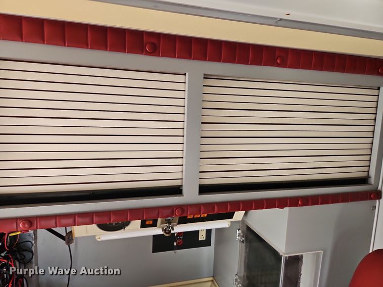 image for item DP2448 1991 Ford F350 XL  ambulance