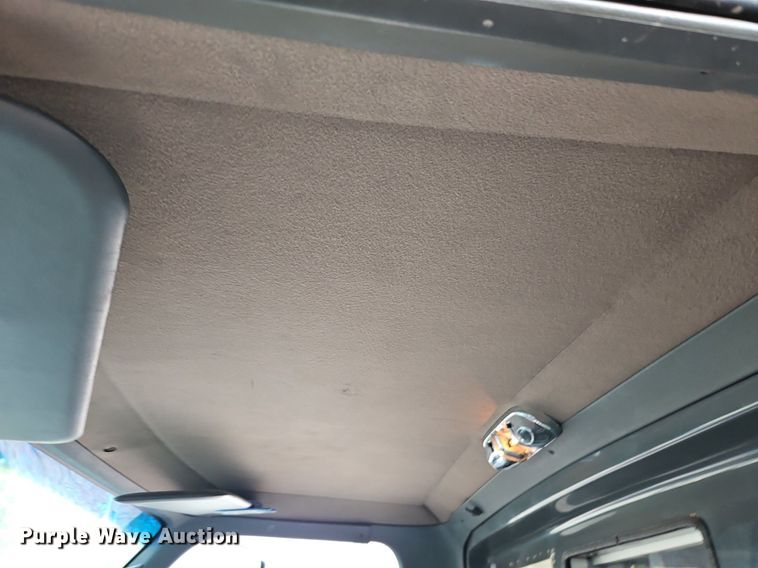 image for item DP2448 1991 Ford F350 XL  ambulance