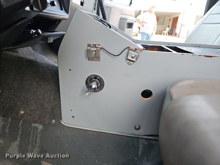 image for item DP2448 1991 Ford F350 XL  ambulance