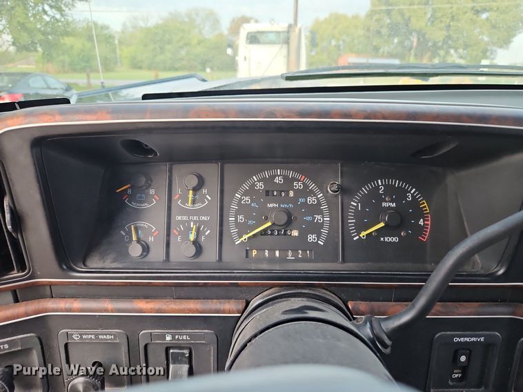 image for item DP2448 1991 Ford F350 XL  ambulance